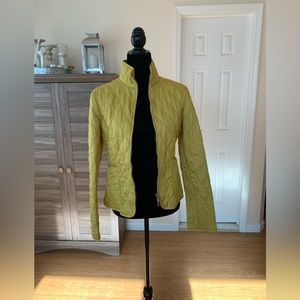 Burberry yellow coat size small